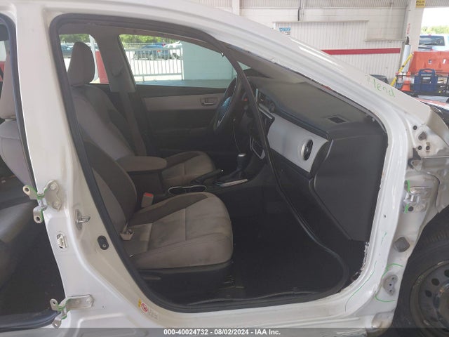 Toyota COROLLA LE 2018 5YFBURHE0JP837565 Image 5