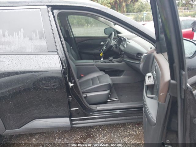 5N1BT3BA5PC771551 Nissan Rogue Sv Fwd