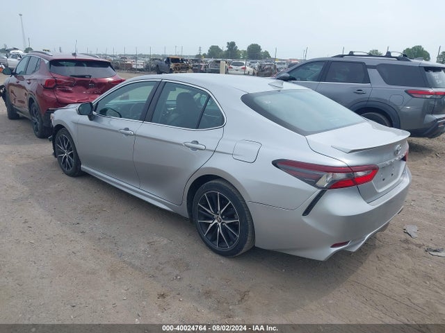 Toyota CAMRY SE 2022 4T1G11AK5NU663951 Image 3
