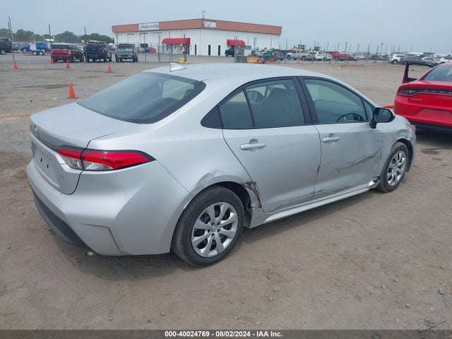 Toyota COROLLA LE 2024 5YFB4MDE8RP102966 Image 4