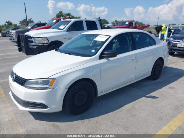 3VW2K7AJXEM227376 Volkswagen Jetta 2.0l S