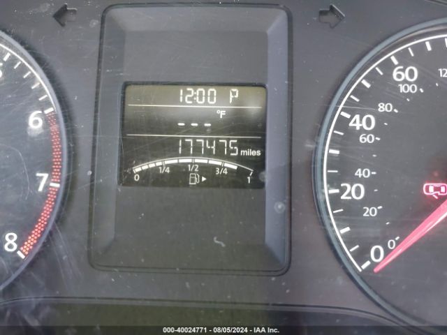 3VW2K7AJXEM227376 Volkswagen Jetta 2.0l S