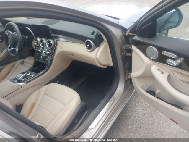 W1KWF8DBXLR598929 Mercedes-Benz C 300