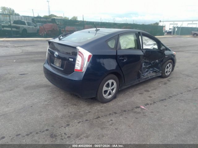 JTDKN3DU5F0455346 Toyota Prius Five/four/persona Series Special Edition/three/two