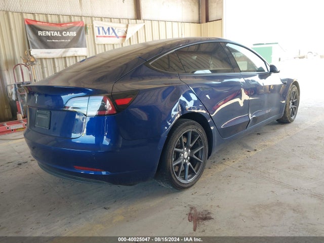 2022 TESLA MODEL 3 5YJ3E1EA1NF190597 Photo 3