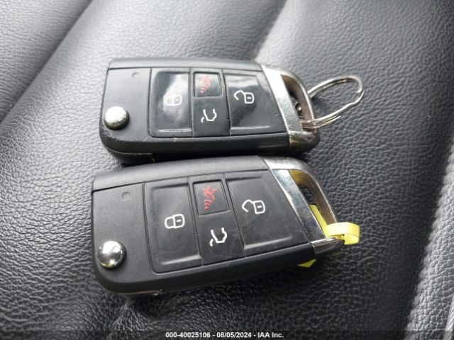 3VW5T7AU1FM086431 Volkswagen Golf Gti 2.0t Se 4-door