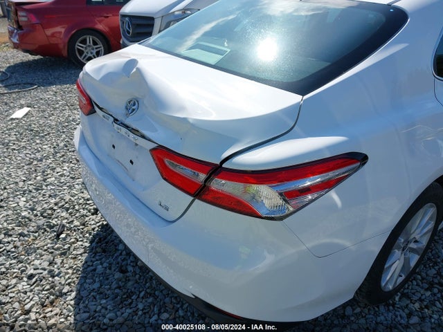 Toyota CAMRY LE 2020 4T1C11AK2LU950532 Image 17