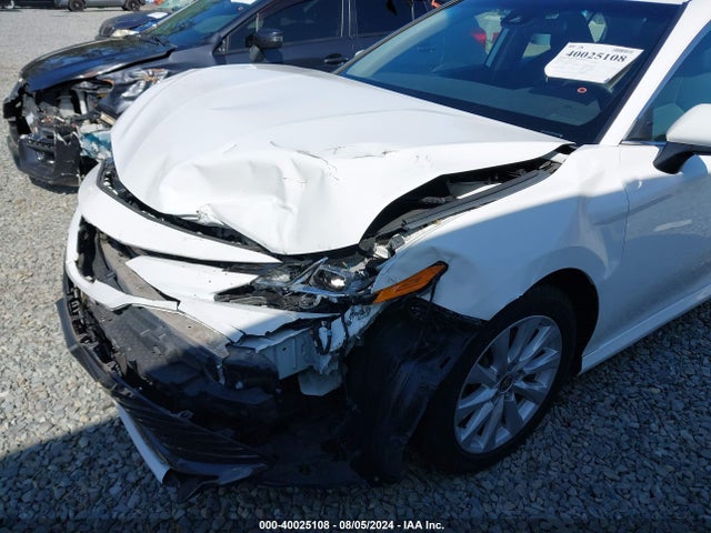 Toyota CAMRY LE 2020 4T1C11AK2LU950532 Image 6