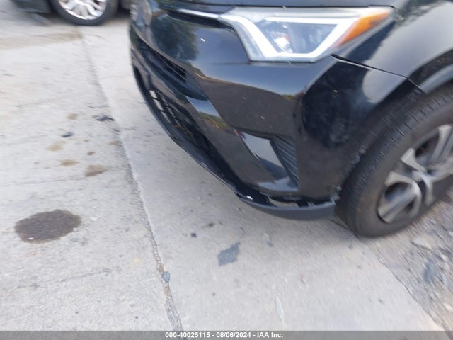 Toyota RAV4 LE 2017 2T3BFREV1HW553294 Image 14