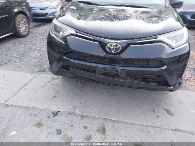Toyota RAV4 LE 2017 2T3BFREV1HW553294 Image 15
