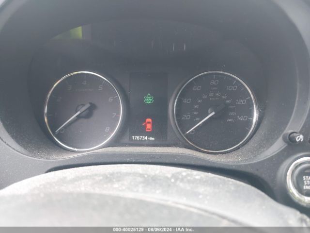 JA4AZ3A3XEZ006406 Mitsubishi Outlander Se