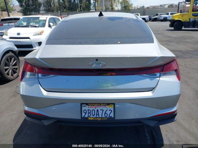 5NPLM4AG6NH083030 Hyundai ELANTRA SEL
