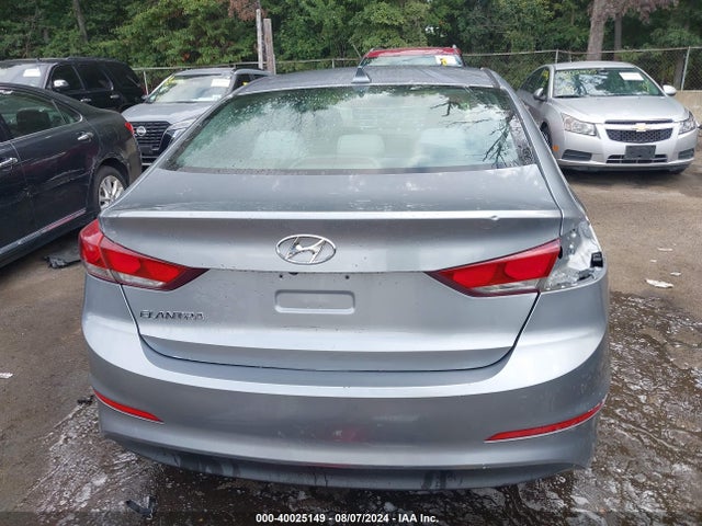 Hyundai ELANTRA SE 2017 5NPD84LFXHH018862 Image 16