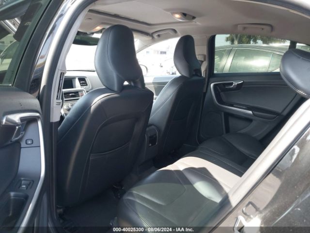 YV140MFK5F2366349 Volvo S60 T5 Premier