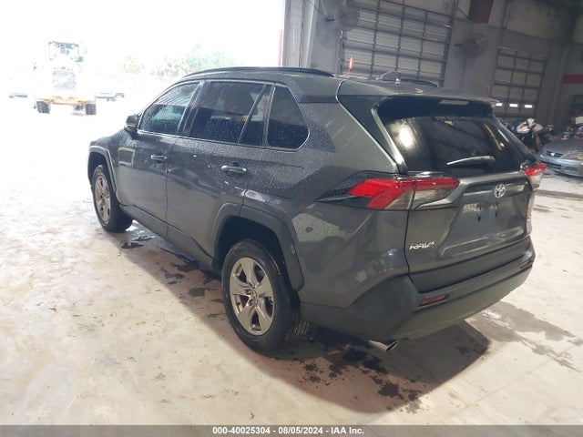 Toyota Rav4 Xle 2022 2T3W1RFV4NW216807 Image 3