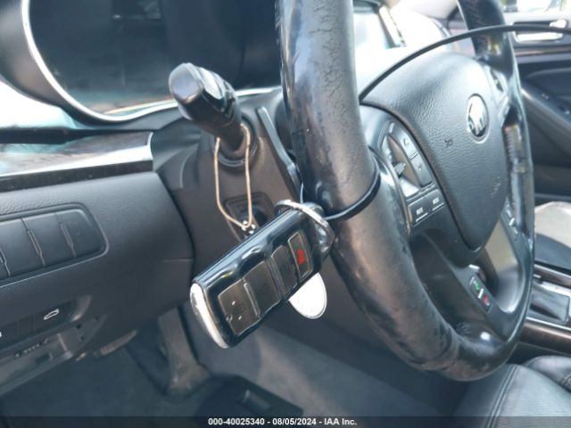 KNALN4D75E5156068 KIA Cadenza Premium