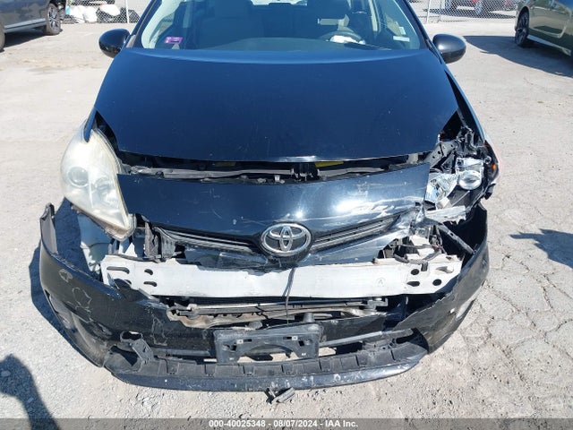 Продаж на аукціоні авто 2013 Toyota Prius Two, vin: JTDKN3DU7D5635489, номер лоту: 40025348