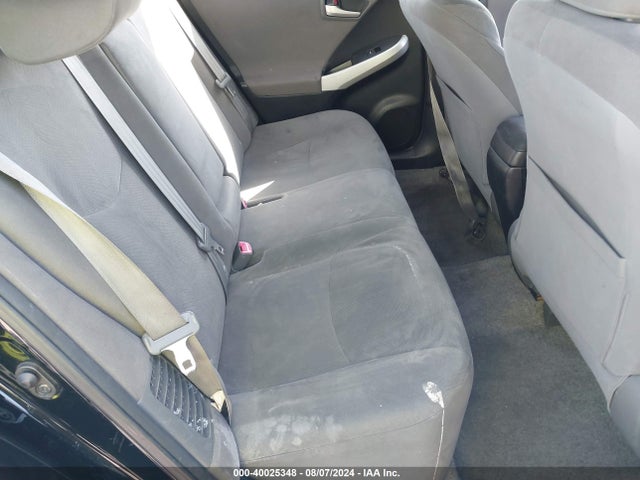 Продаж на аукціоні авто 2013 Toyota Prius Two, vin: JTDKN3DU7D5635489, номер лоту: 40025348