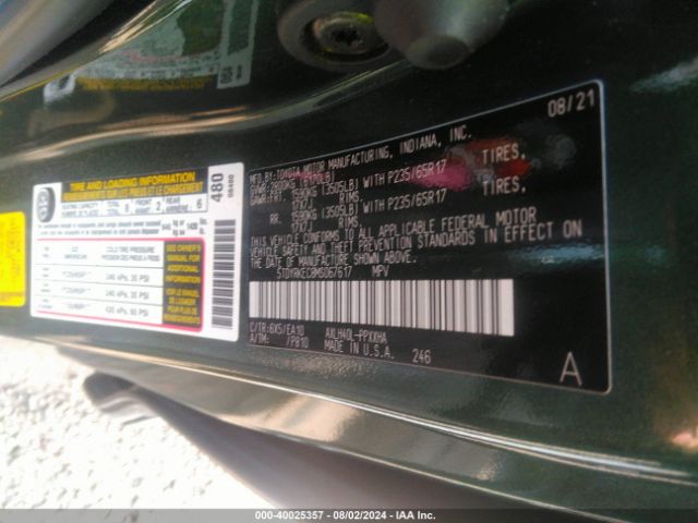 5TDYRKEC8MS067617 Toyota SIENNA XLE