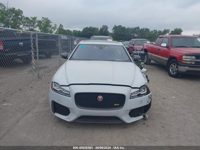 SAJBP4GX1KCY75511 Jaguar Xf 30t 300 Sport Limited Edition