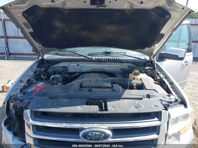 Ford Expedition Limited 2017 1FMJU2AT9HEA42223 Image 10