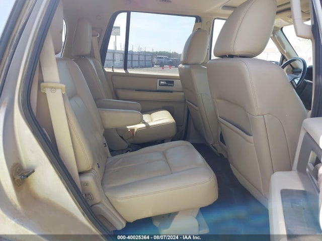 Ford Expedition Limited 2017 1FMJU2AT9HEA42223 Image 8