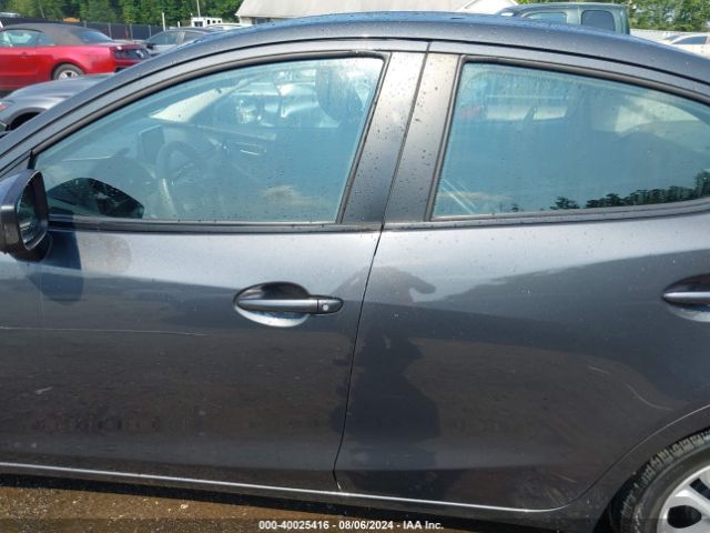 3MYDLBZV8GY100125 Scion IA
