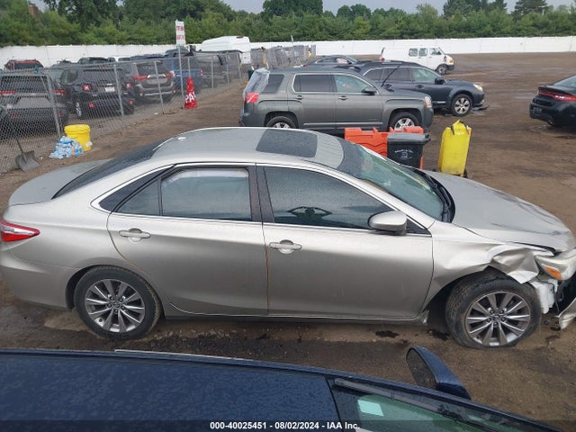 Toyota CAMRY XLE 2016 4T1BF1FK0GU527976 Image 14