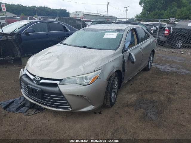 Toyota CAMRY XLE 2016 4T1BF1FK0GU527976 Image 2