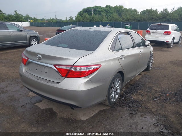 Toyota CAMRY XLE 2016 4T1BF1FK0GU527976 Image 4