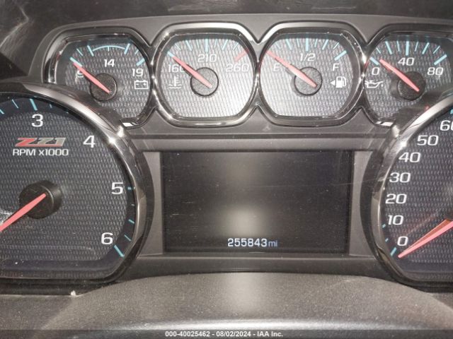 3GCUKREC9JG213965 Chevrolet Silverado 1500 2lt