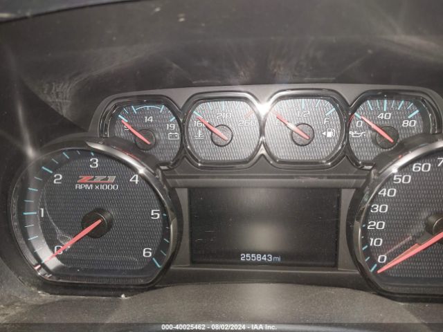 3GCUKREC9JG213965 Chevrolet Silverado 1500 2lt