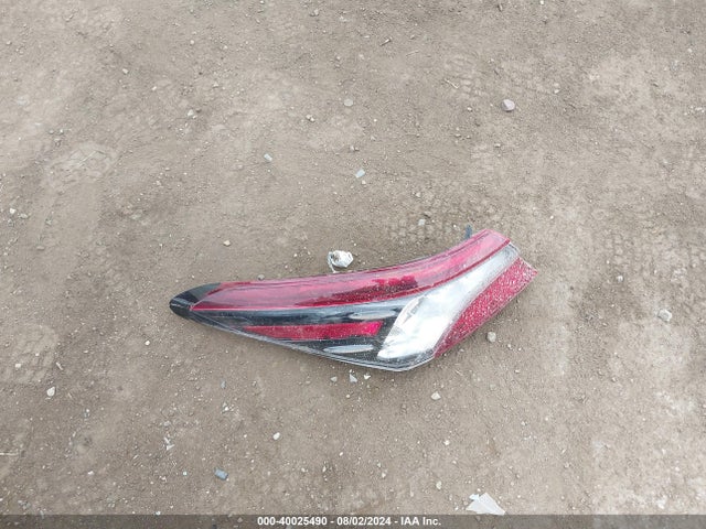 Toyota CAMRY XLE 2022 4T1F11AK3NU035625 Image 12