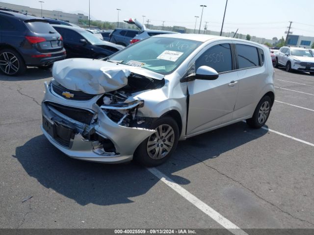 1G1JG6SB2K4136832 Chevrolet Sonic Lt Auto