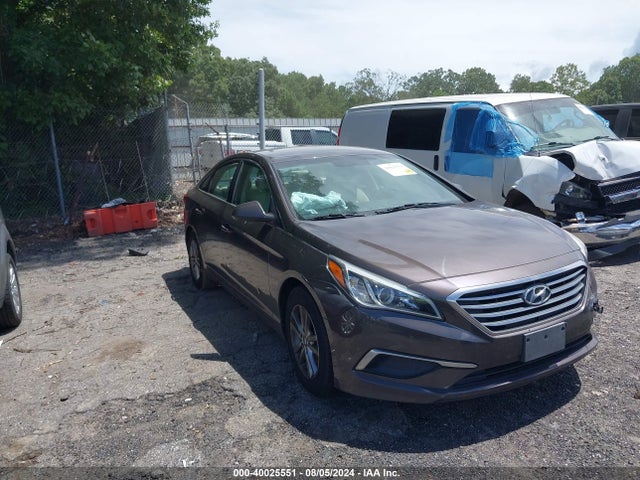 Hyundai SONATA SE 2016 5NPE24AF6GH284497 Image 1