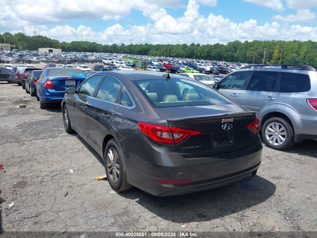 Hyundai SONATA SE 2016 5NPE24AF6GH284497 Image 3