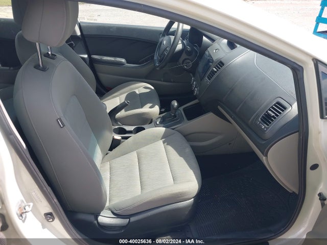 KIA FORTE LX 2015 KNAFK4A61F5412564 Image 5