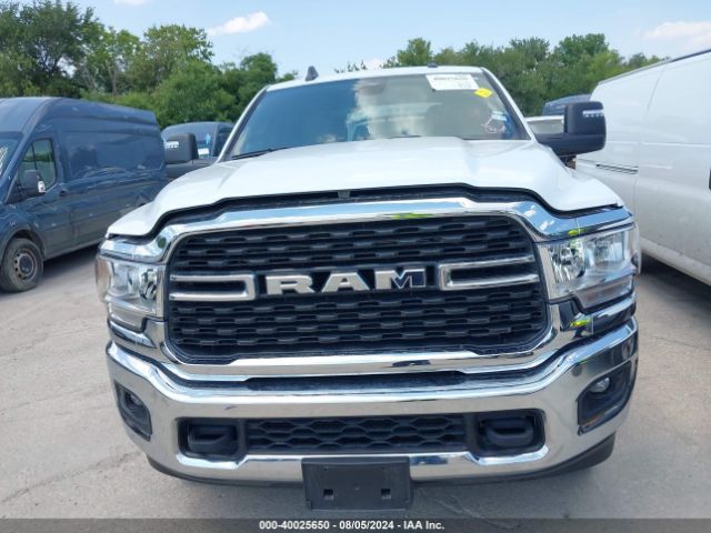 3C6UR5DL8RG153704 RAM 2500 Big Horn