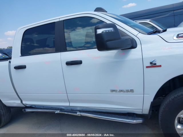 3C6UR5DL8RG153704 RAM 2500 Big Horn