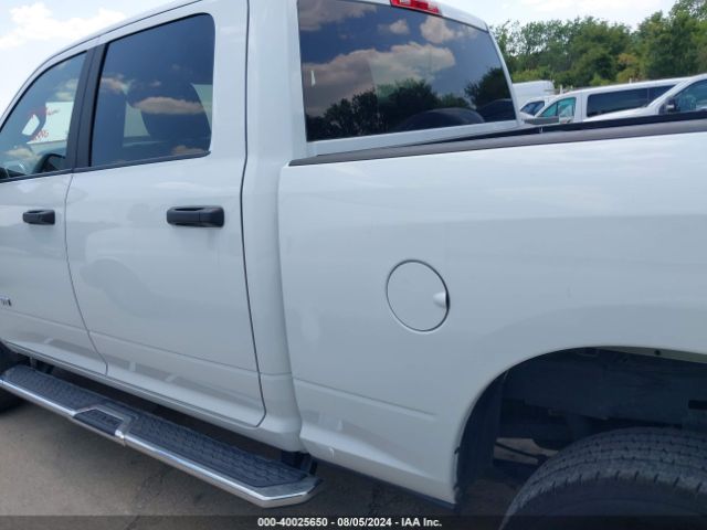 3C6UR5DL8RG153704 RAM 2500 Big Horn