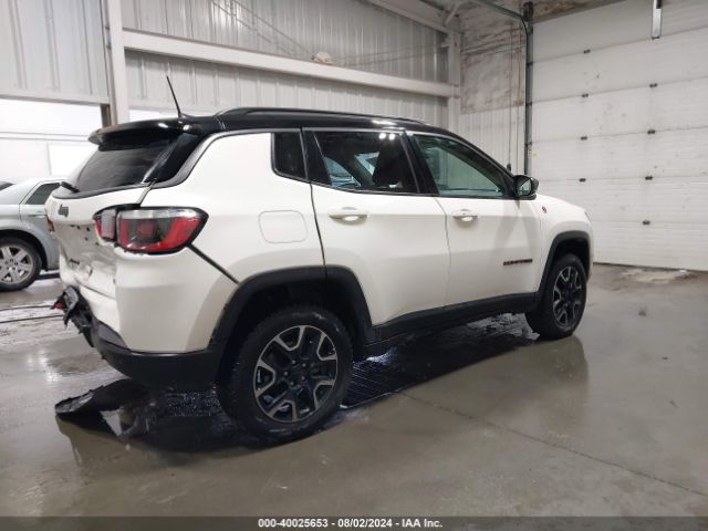3C4NJDDB8KT601944 Jeep Compass Trailhawk 4x4
