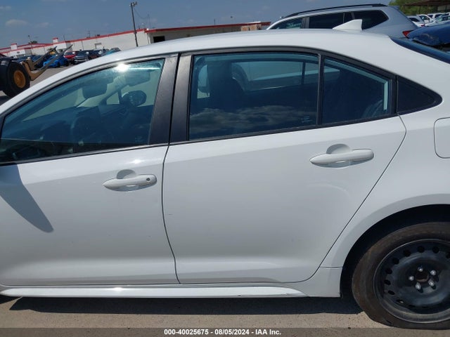Toyota COROLLA LE 2022 5YFEPMAE0NP338272 Image 14
