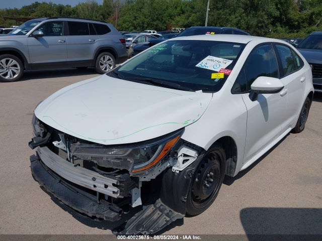 Toyota COROLLA LE 2022 5YFEPMAE0NP338272 Image 2
