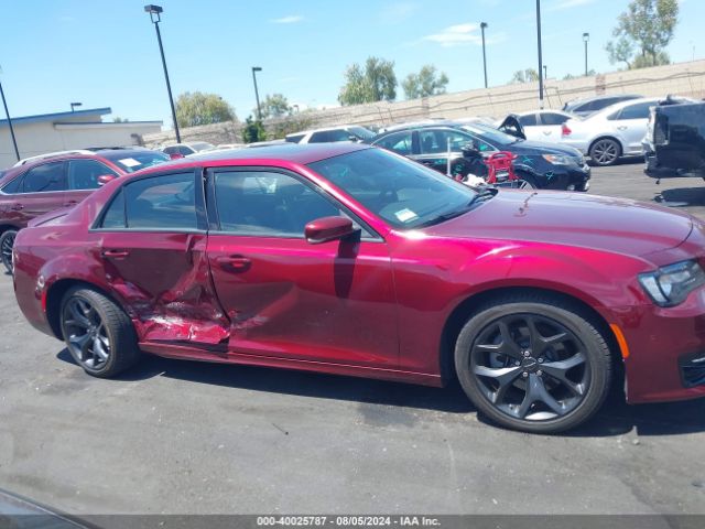 2C3CCABT8PH543799 Chrysler 300 300s