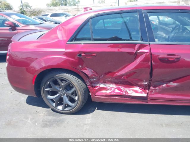 2C3CCABT8PH543799 Chrysler 300 300s