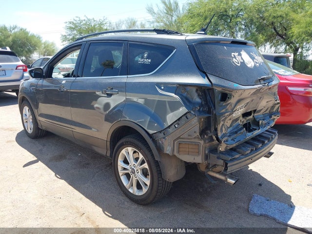 Ford ESCAPE SE 2018 1FMCU0GD2JUA56828 Image 3
