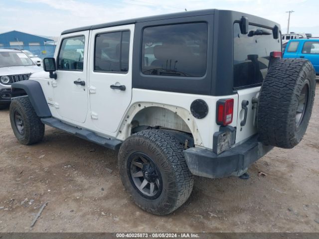 1C4BJWEG6EL243946 Jeep Wrangler Unlimited Sahara