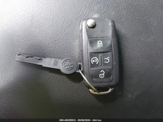 1VWCN7A38EC009807 Volkswagen Passat 2.0l Tdi Sel Premium