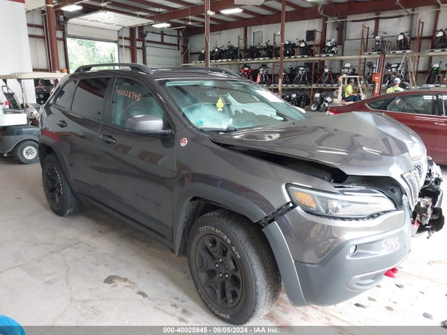 1C4PJMBX7KD186533 Jeep Cherokee Trailhawk Elite 4x4