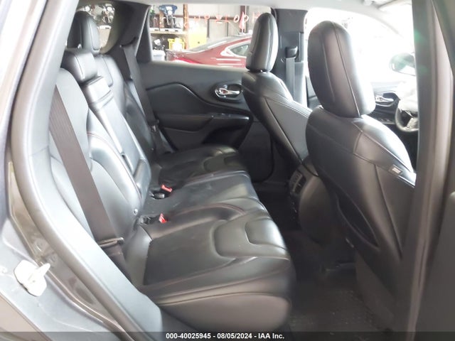 1C4PJMBX7KD186533 Jeep Cherokee Trailhawk Elite 4x4